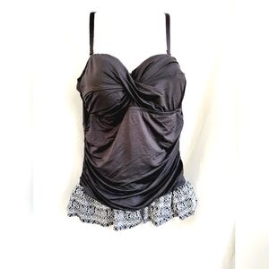 24th & Ocean Women’s Baha Sweetheart Bandeau One Piece Swimdress Black Sizes 22W